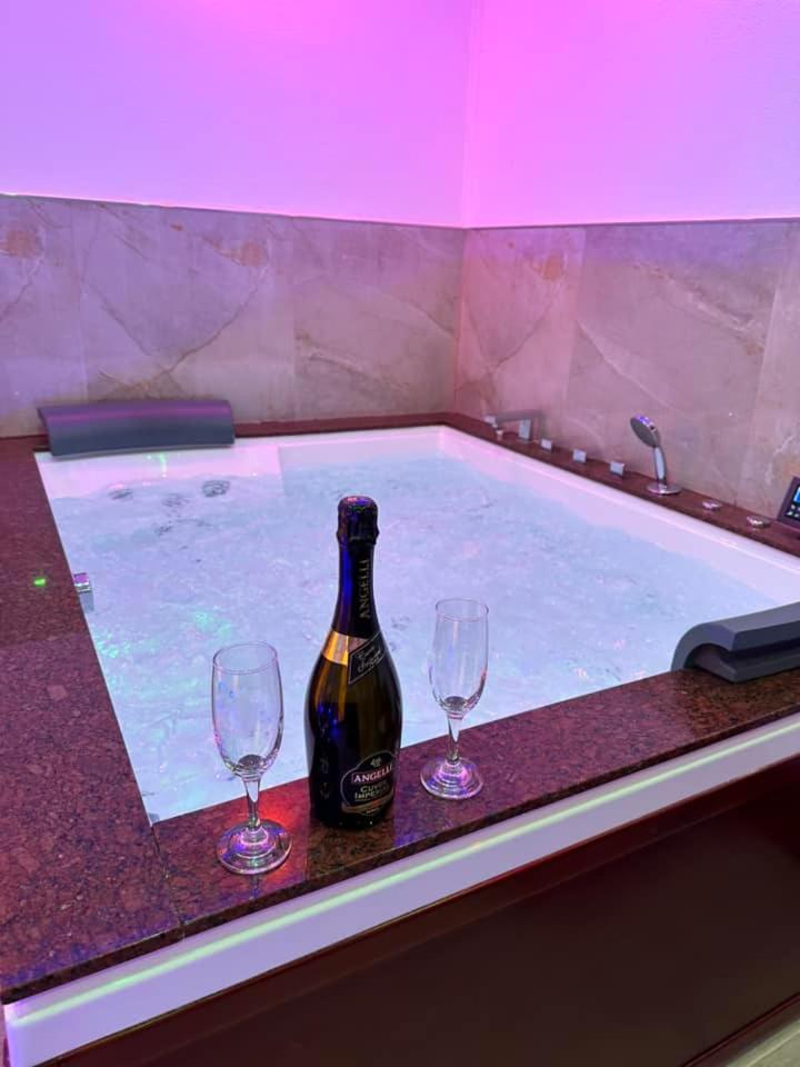 Regim Hotel Hanea Jacuzzi In Camera,Piscina Exterioara Si Sauna Comuna Sibiu Buitenkant foto